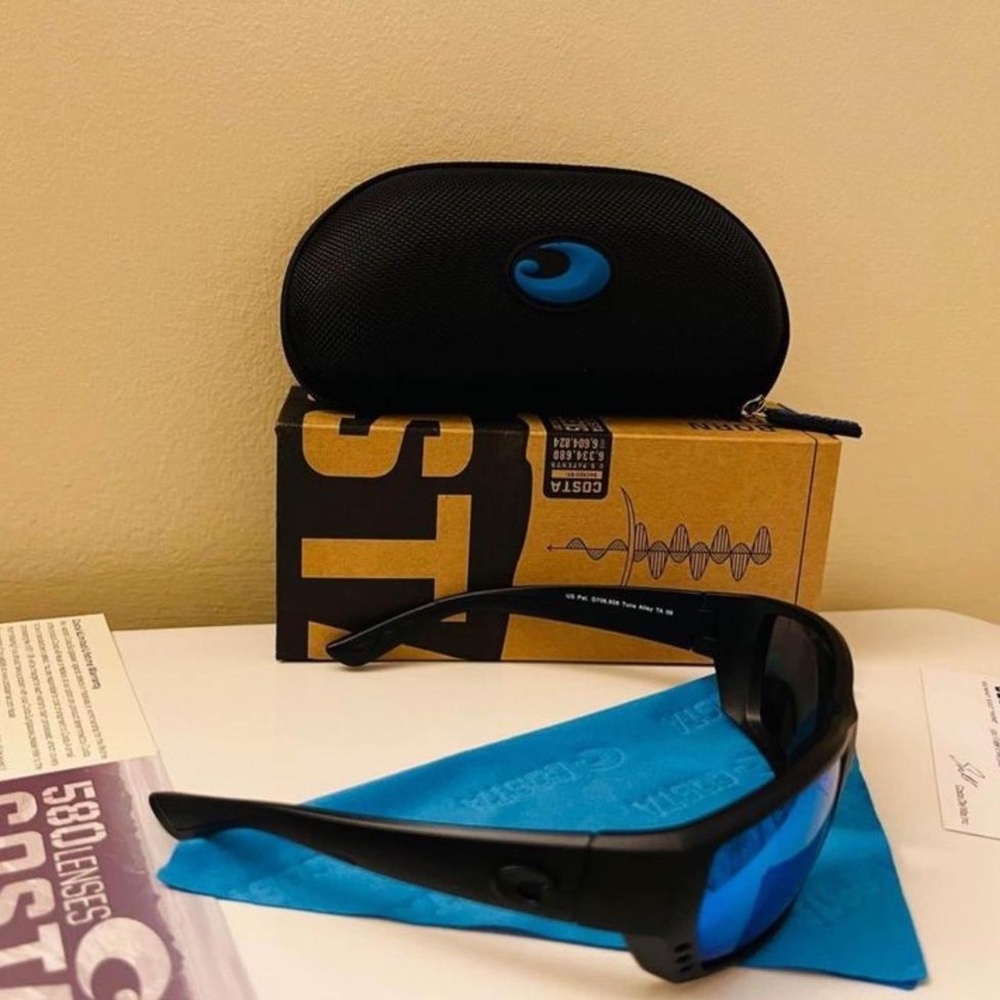 Brand new Costa Tuna Alley